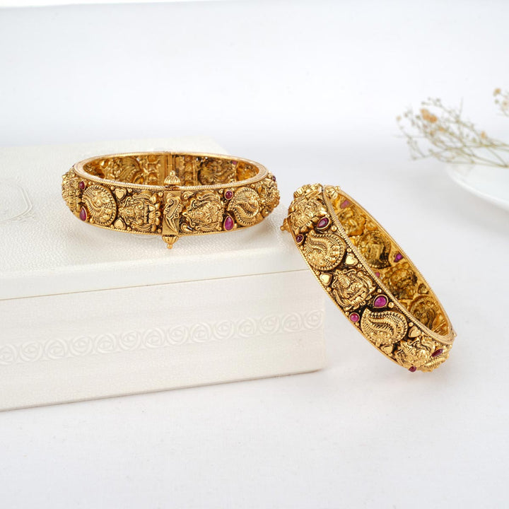 Anaya Nagas Pair Bangle