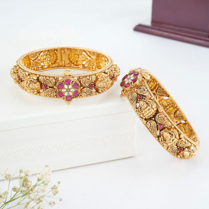 Raasya Nagas Pair Bangle