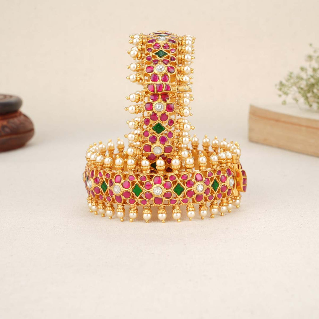 Nikil Kundan Pair Bangle