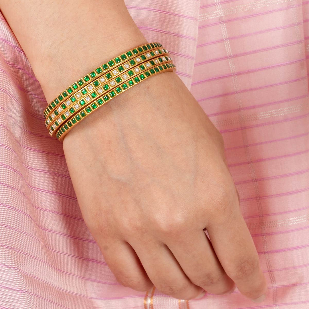 Jivitha Kundan Pair Bangle