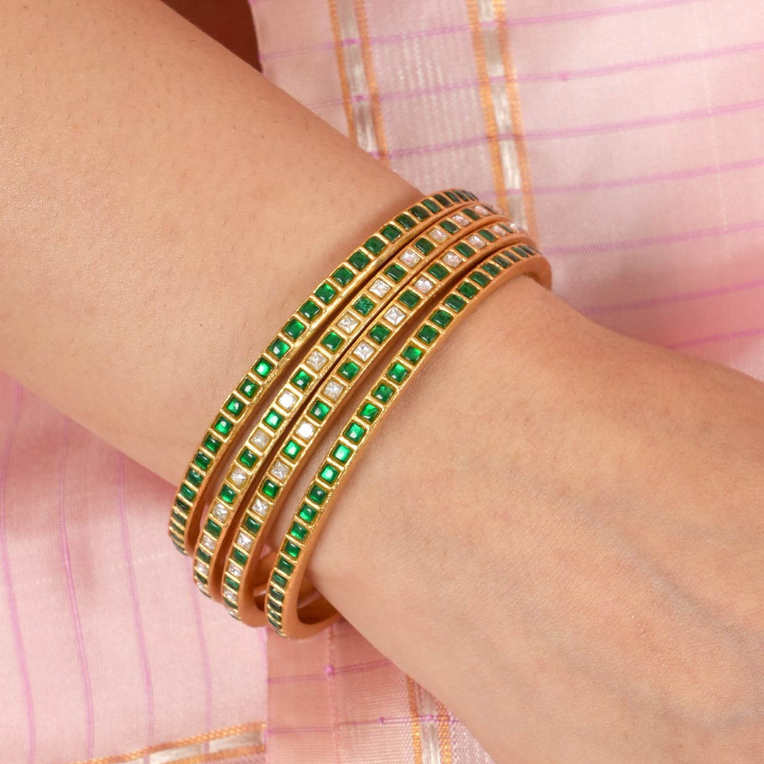 Lahina Kundan Pair Bangle