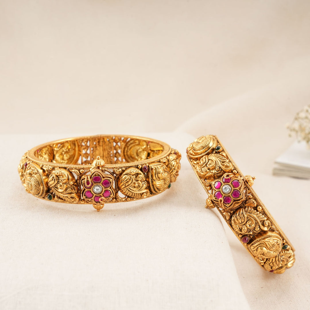 Vaniya Nagas Pair Bangle