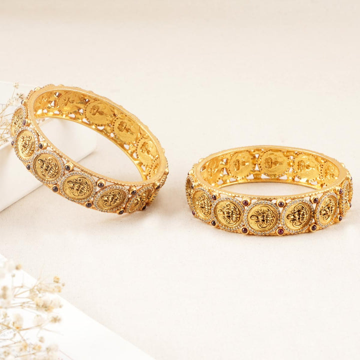 Abelia Nagas Pair Bangle