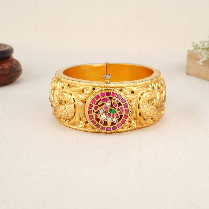 Abisha Kundan Single Bangle