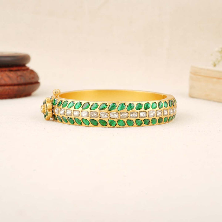 Nishanthini Single Bangle