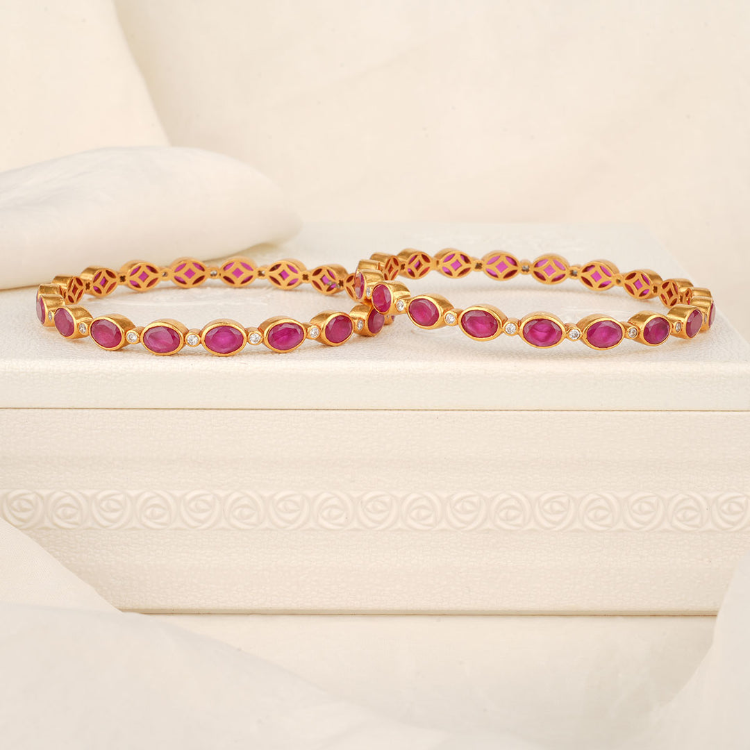 Shriya Stone Pair Bangle