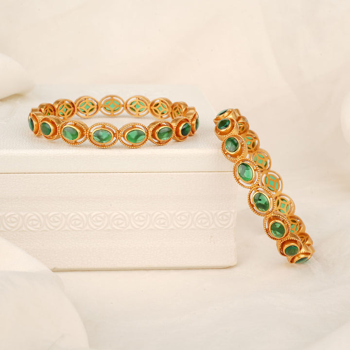 Dhanvikha Stone Pair Bangle