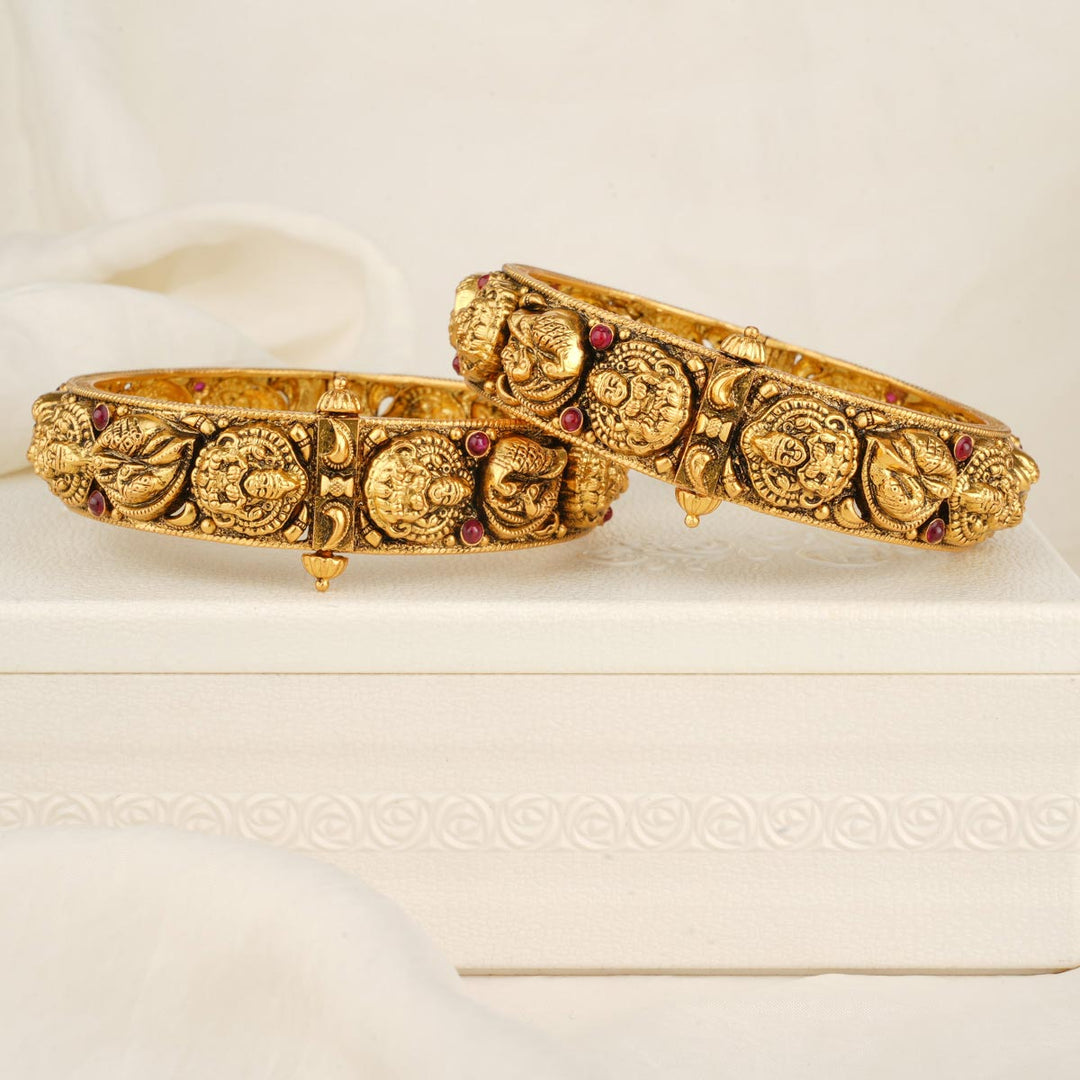 Lakkesh Nagas Pair Bangle