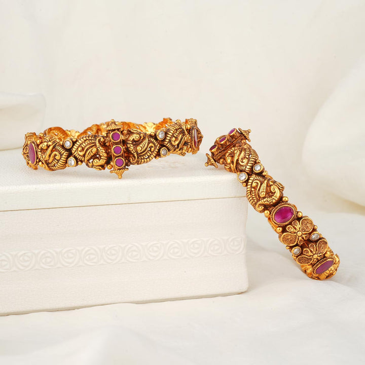 Elysia Nagas Pair Bangle