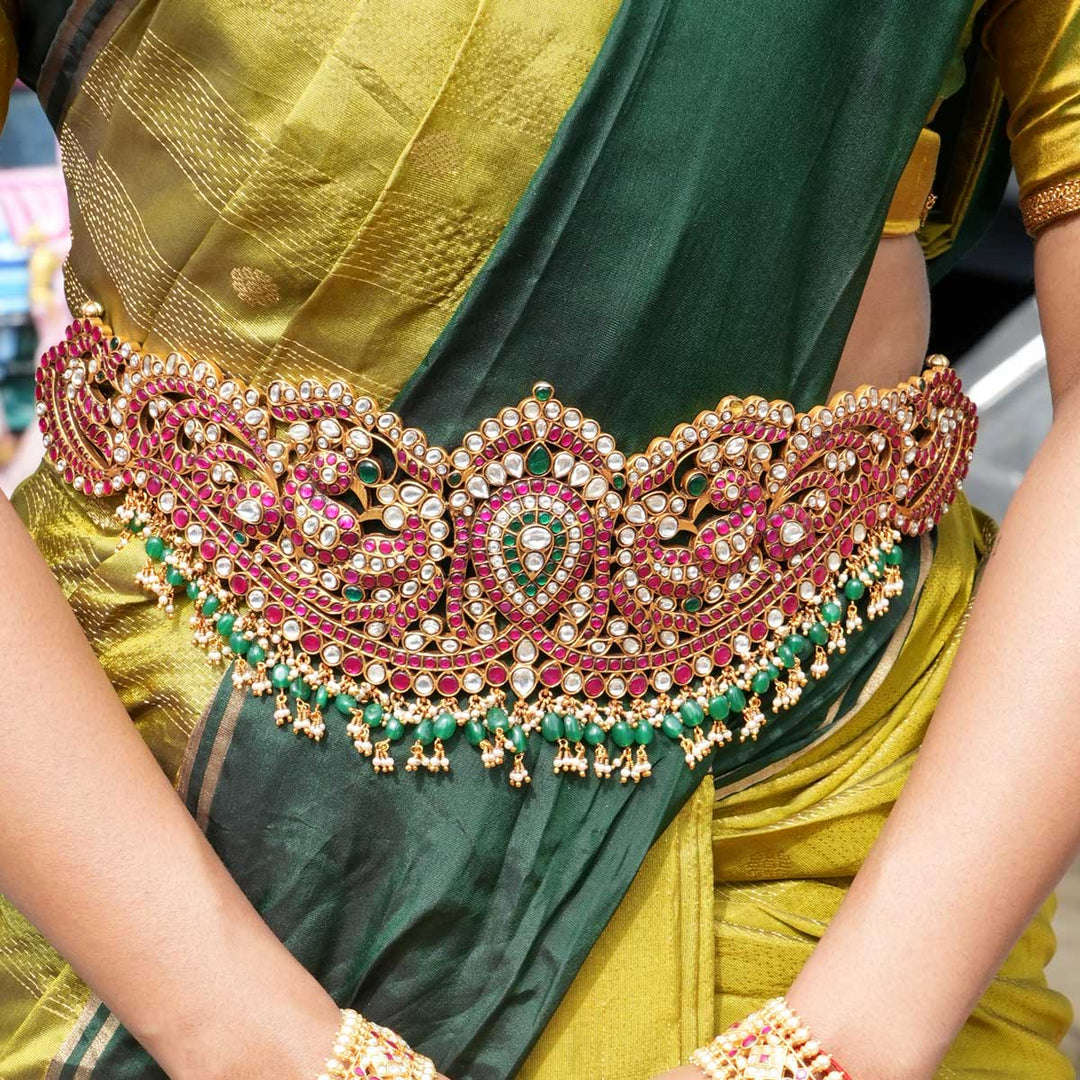 Srilaya Kundan Bridal Oddiyanam