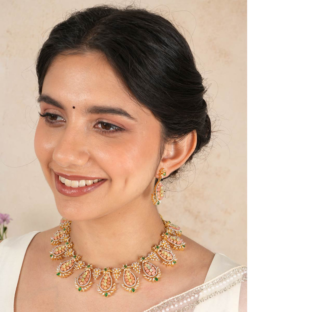 Laylee Avikam Necklace Set