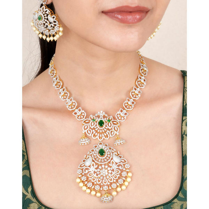 Prosaic Avikam Long Necklace Set