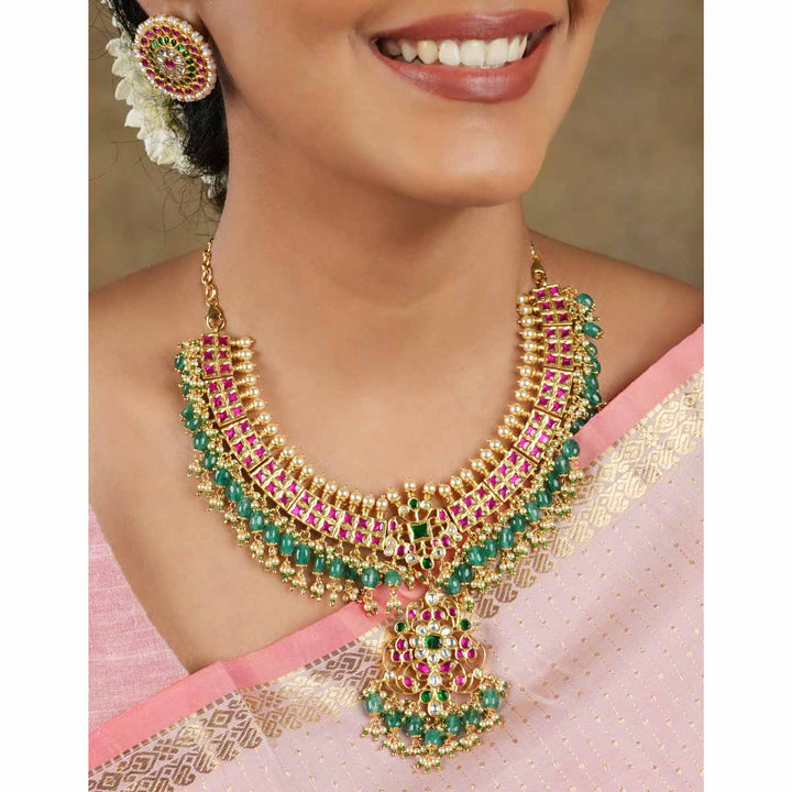 Pranin Kundan Short Necklace