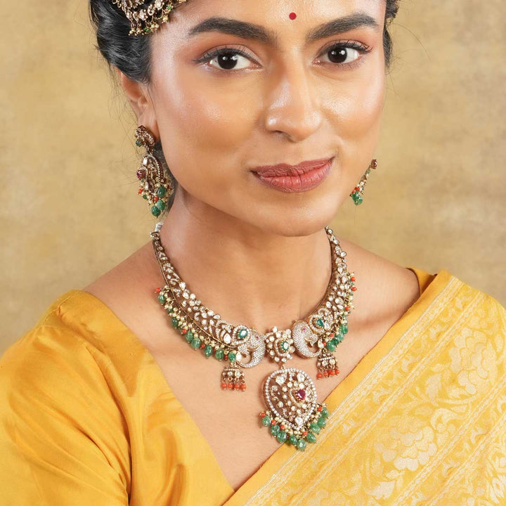 Vinutha Victorian Necklace Set