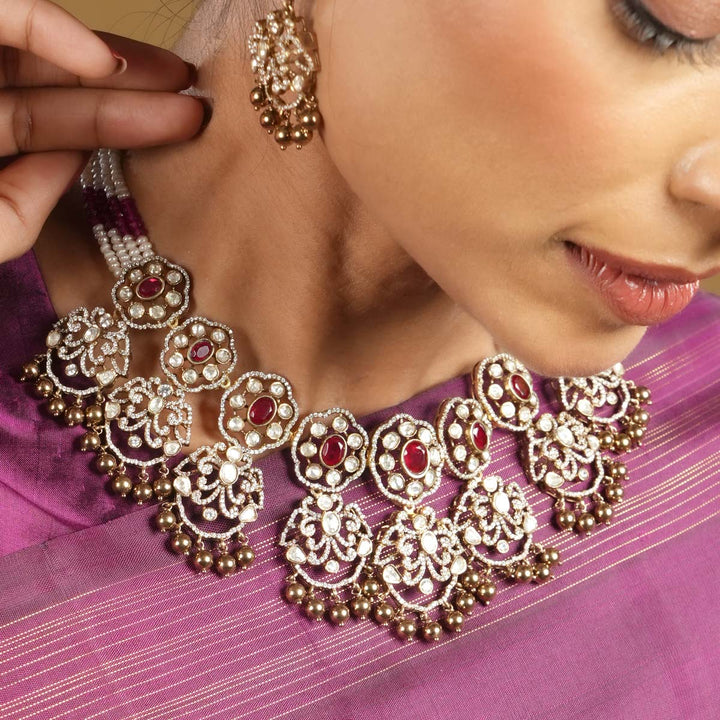 Pranisha Victorian Short Necklace Set