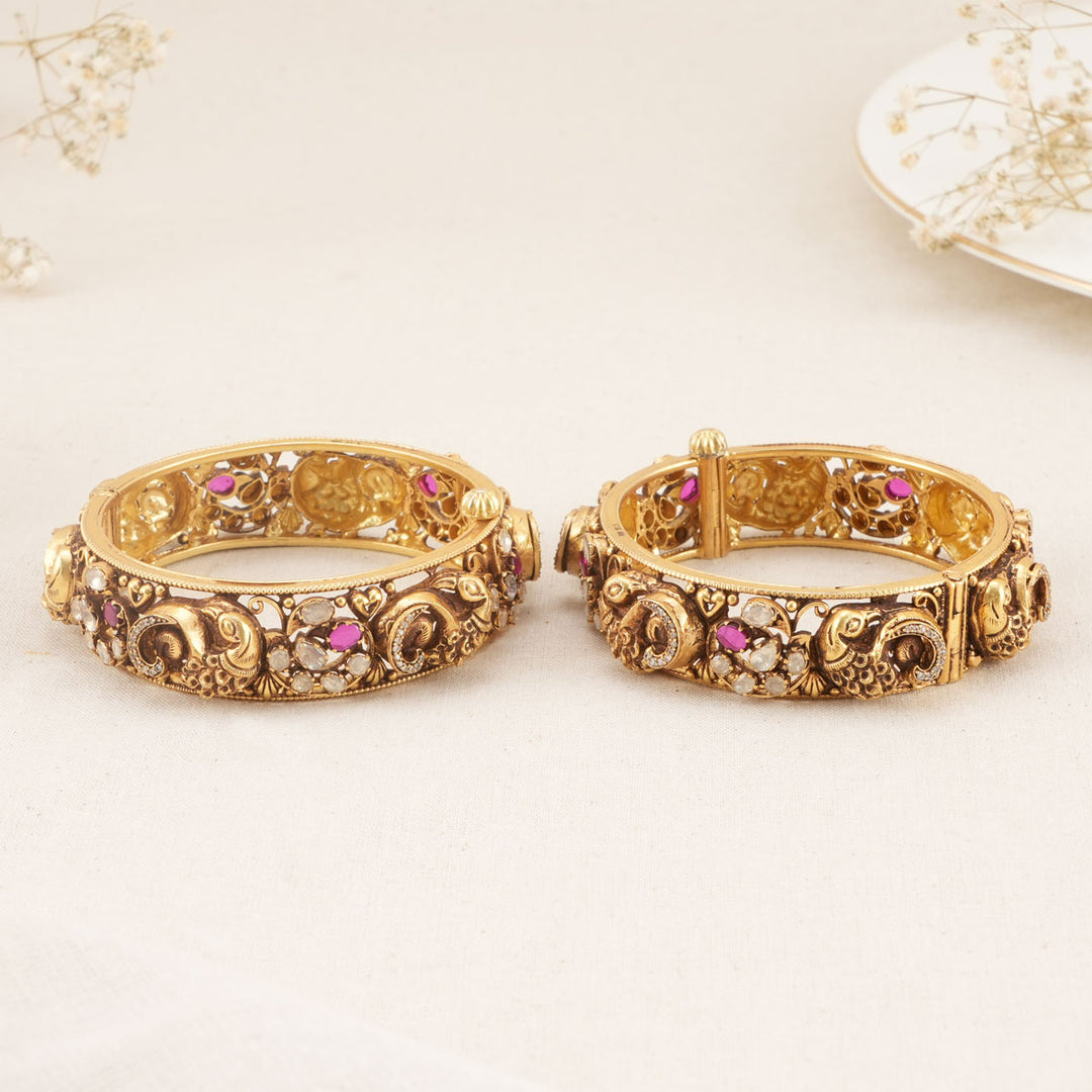 Ankitha Pair Bangles