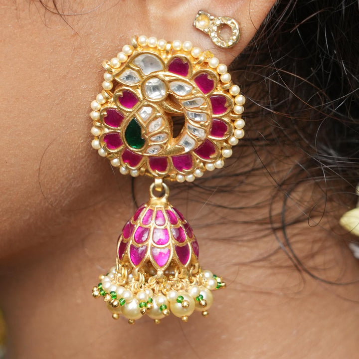 Pradhva Kundan Jhumkas