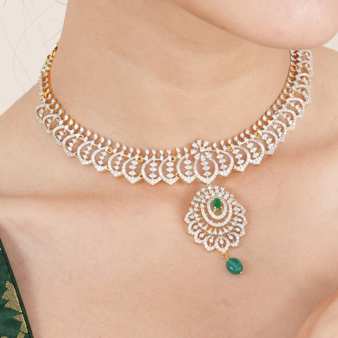 Jensan Avikam Short Necklace Set