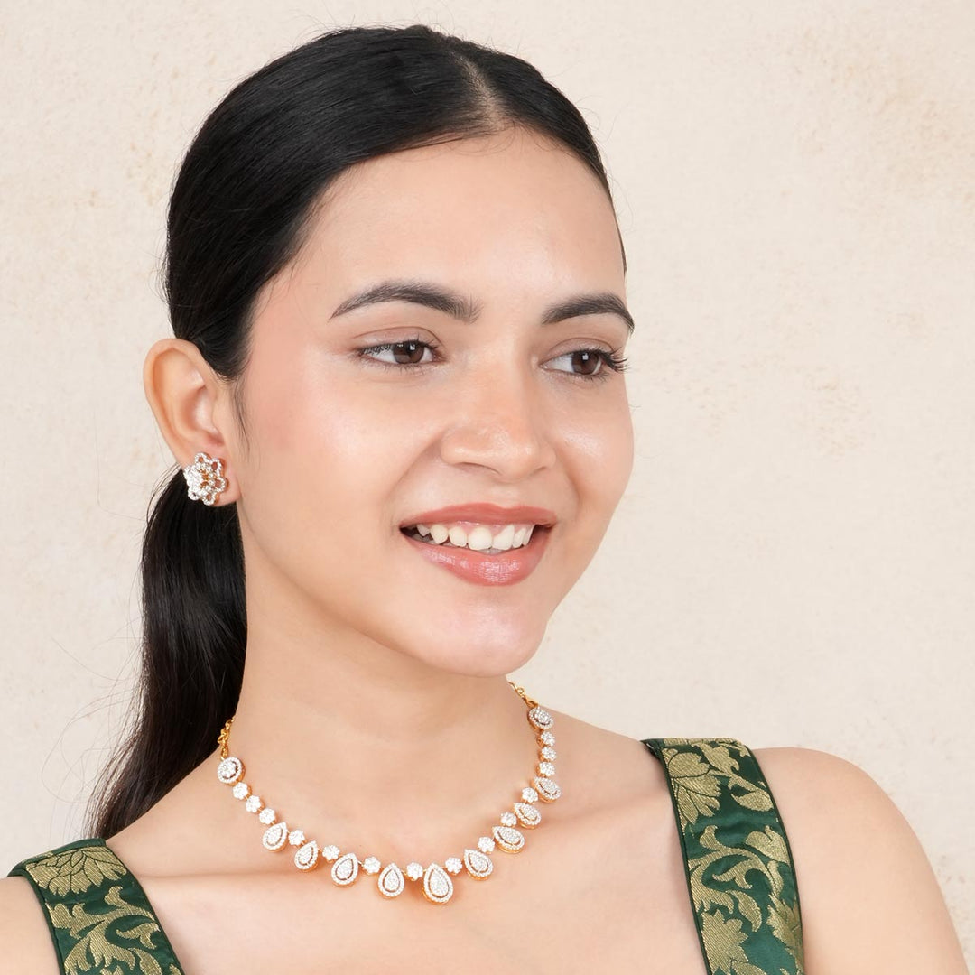 Deksha Avikam Necklace Set