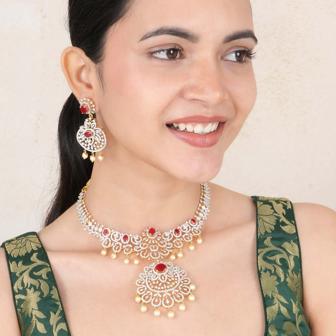 Vikshika Avikam Necklace Set