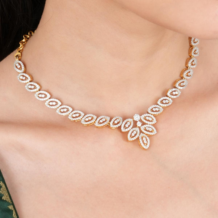 Varunisha Diamond Like Necklace Set