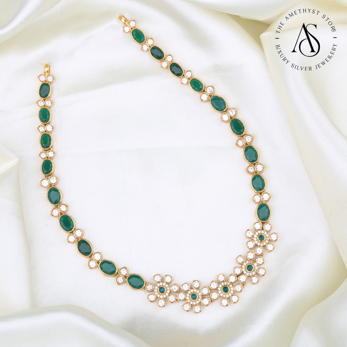 Green deals pusalu necklace