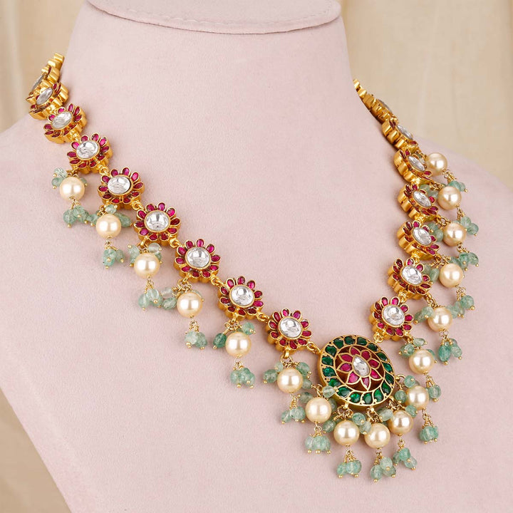 Nikitha Kundan Necklace