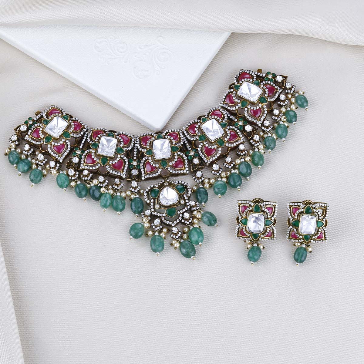 Stone choker 2025 necklace online