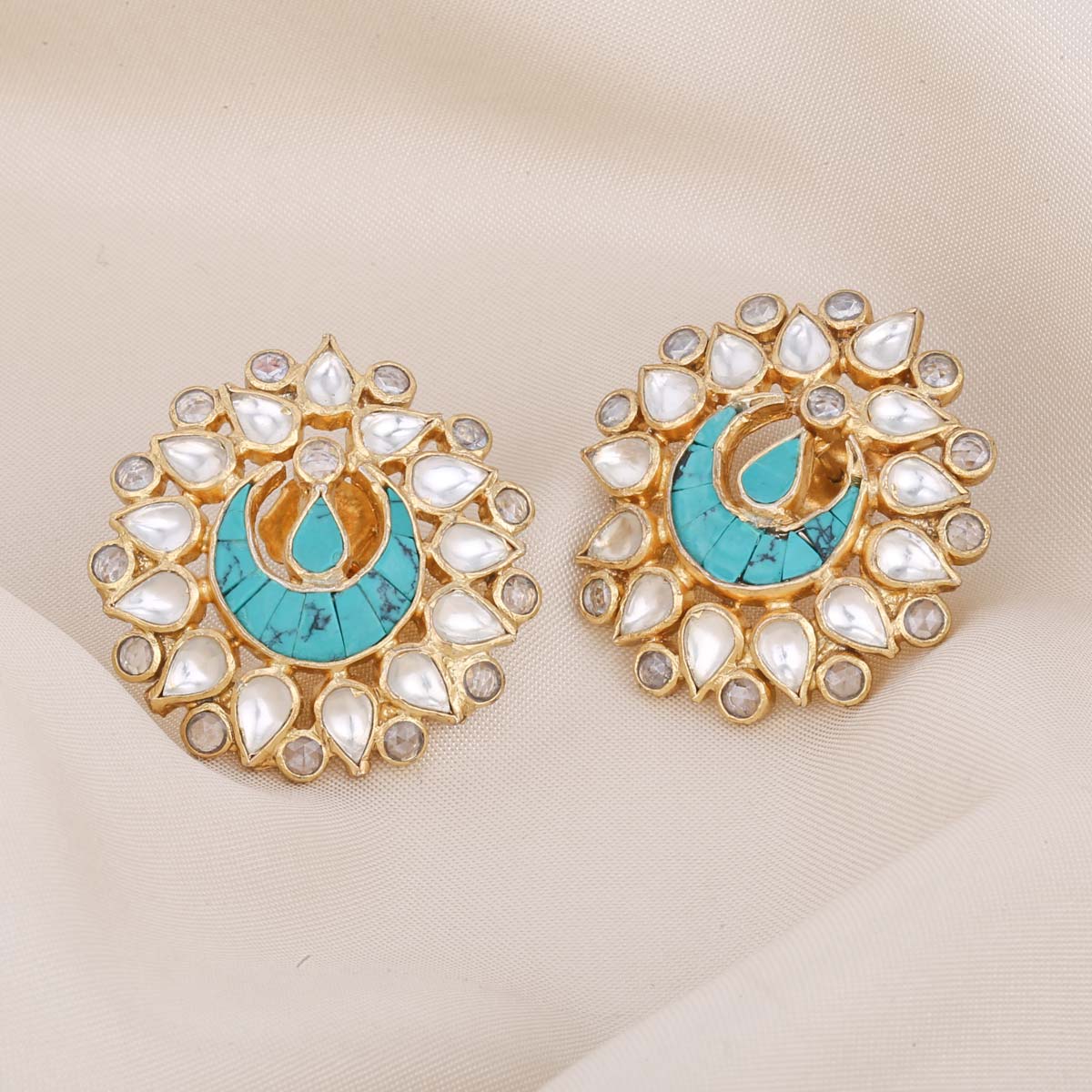 Buy Gold & Diamond Earrings | Earrings design