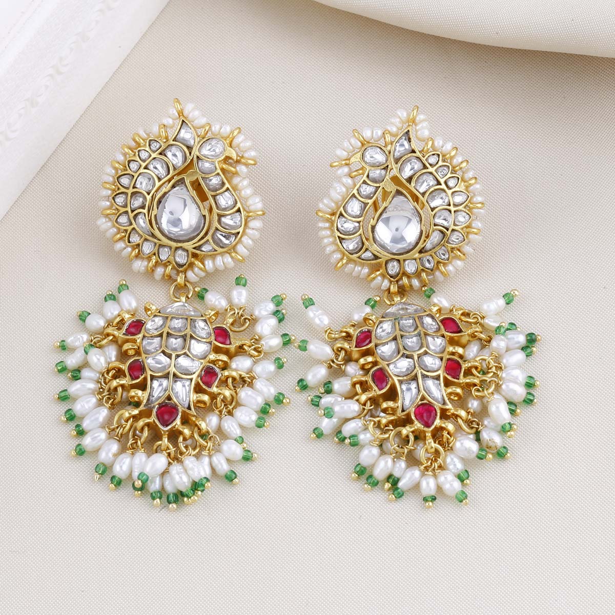 Diamond earrings below on sale 20000