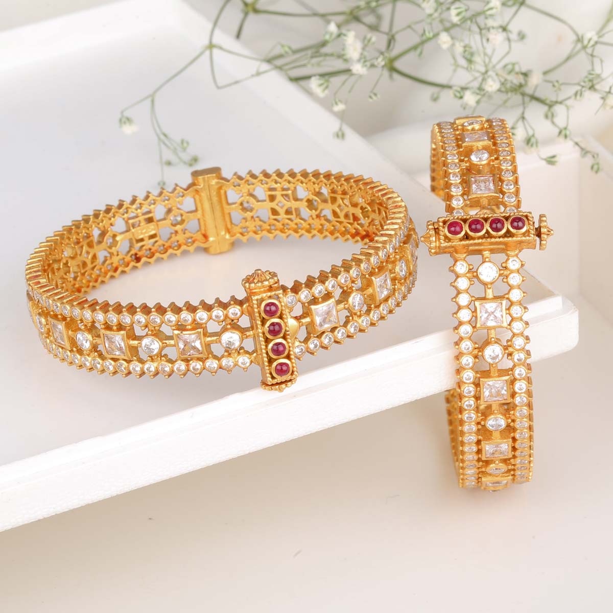 Latest gold stone 2025 bangles designs