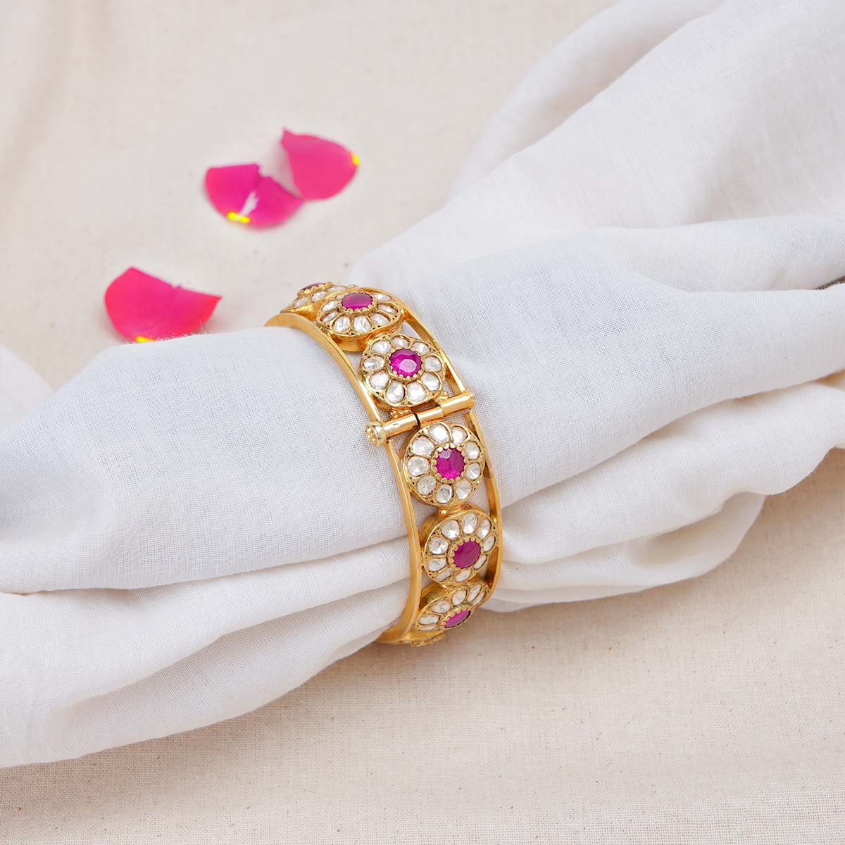 Kundan bangles sales online shopping