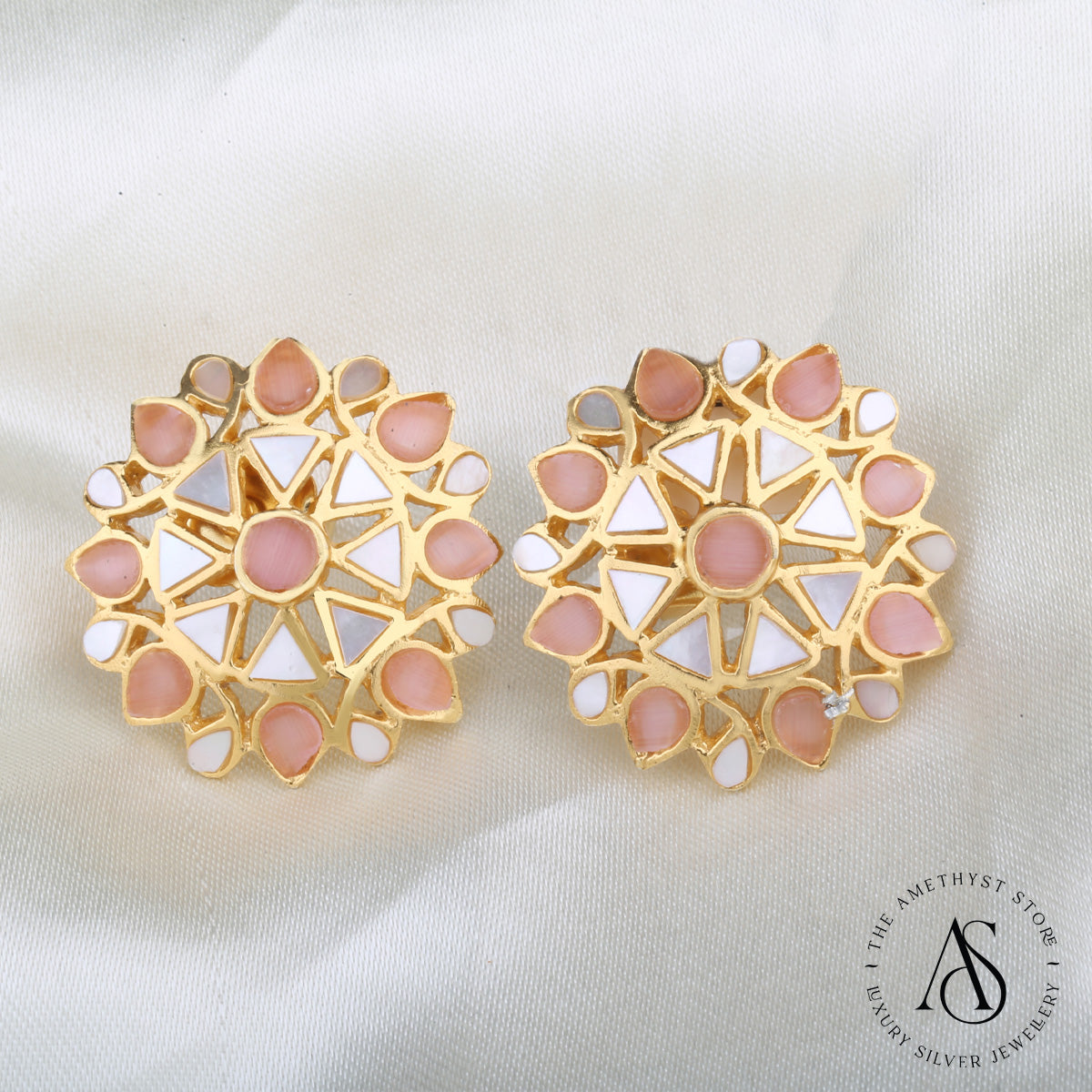 Solid Clover Mother of Pearl Earrings – CristinaV